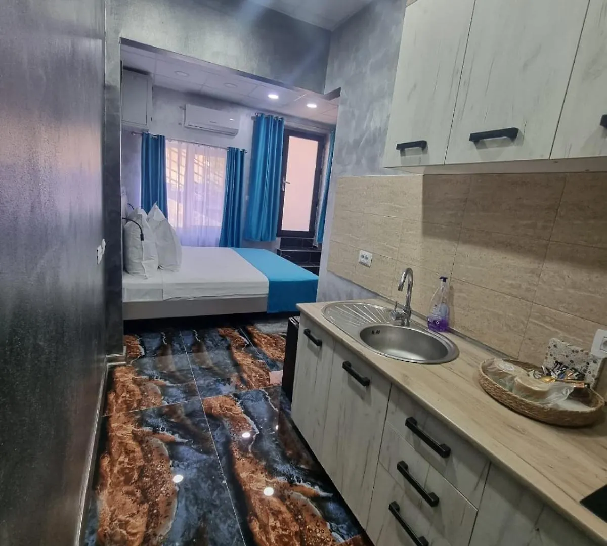 **** Hotel Poet Palace Bucharest Romania